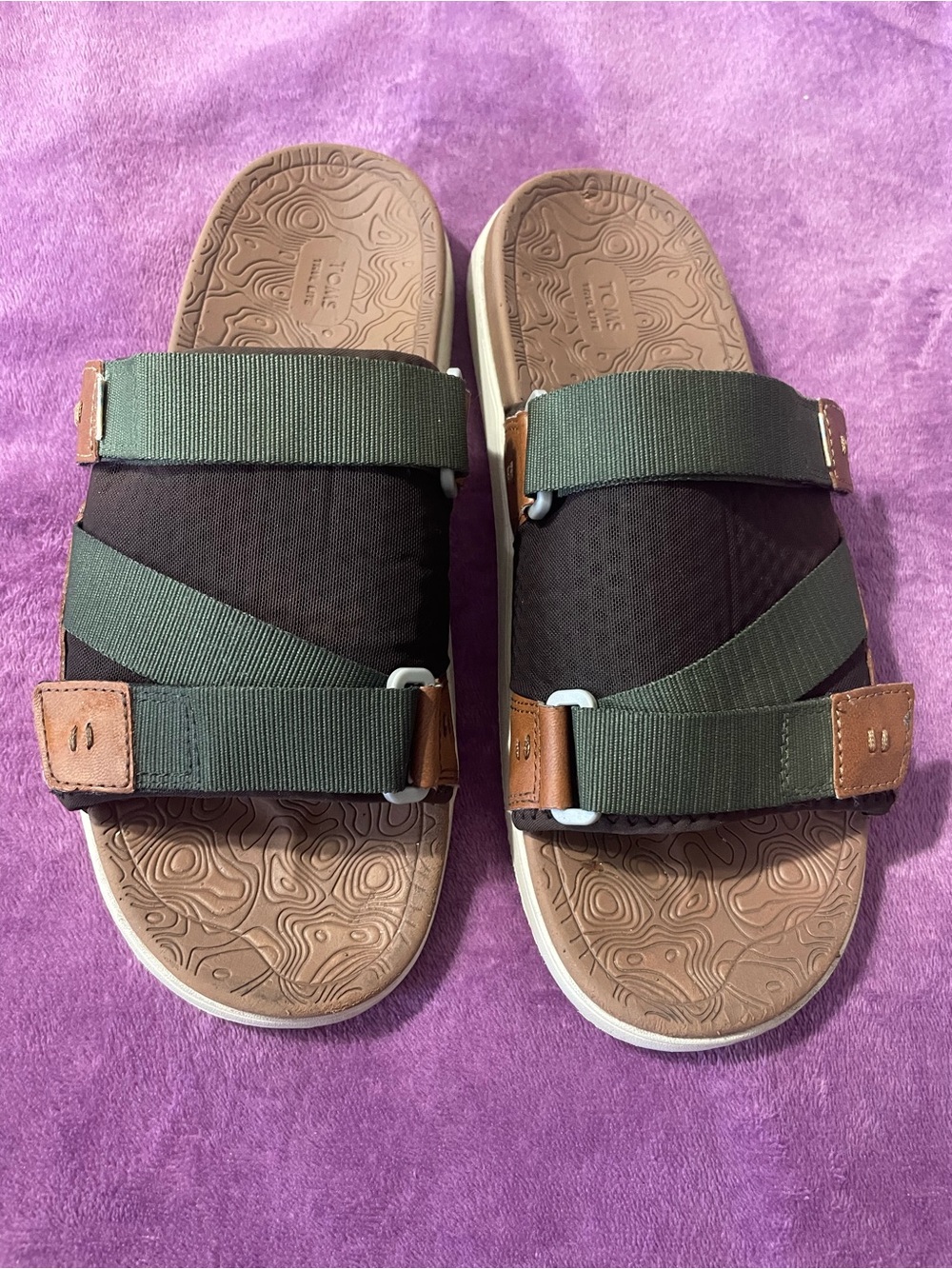 Toms Men's Olive Green and Brown Slide Sandals